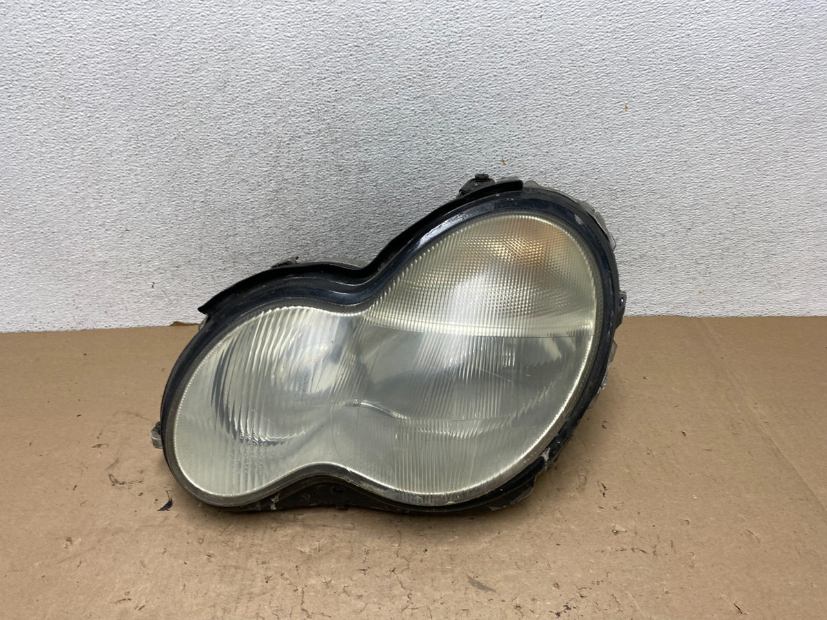 2001-2004 Mercedes-Benz C Class Halogen Left Driver Headlight AG4445 DW0