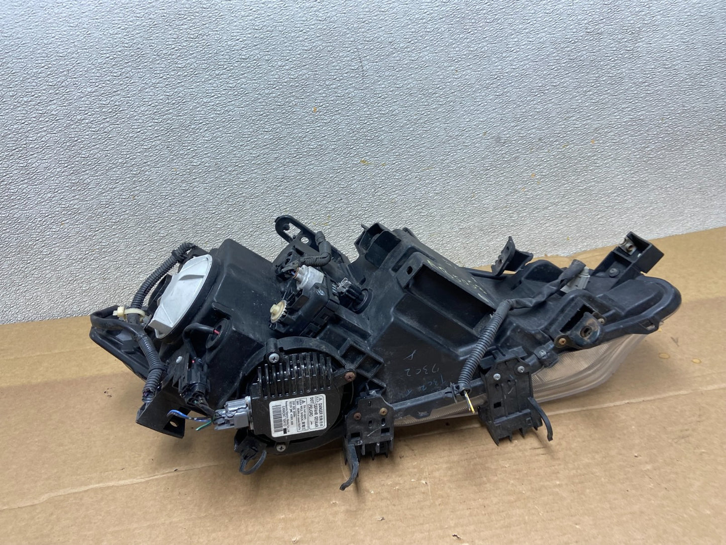 2011 to 2014 Nissan Murano Headlight Left Driver LH Side Oem Xenon Hid AB5063 DW8