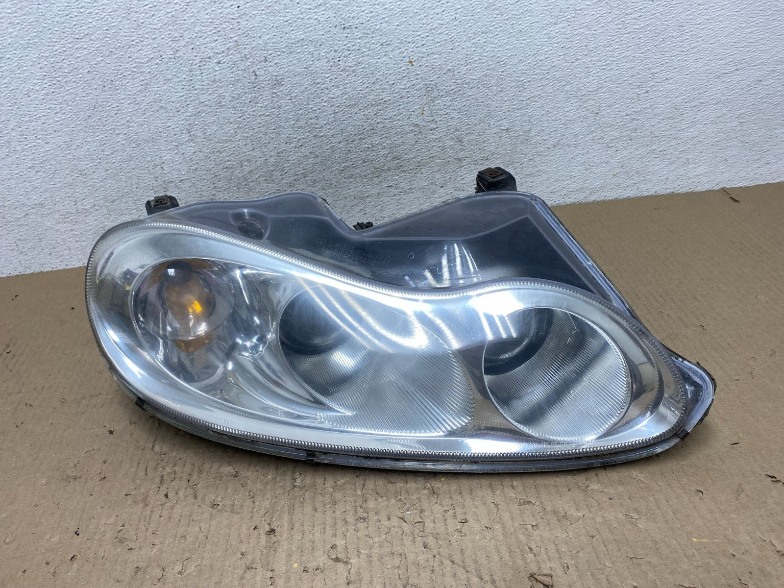 1998 -2004 Chrysler Concorde Right Passenger RH Halogen Headlight af2821 DG0