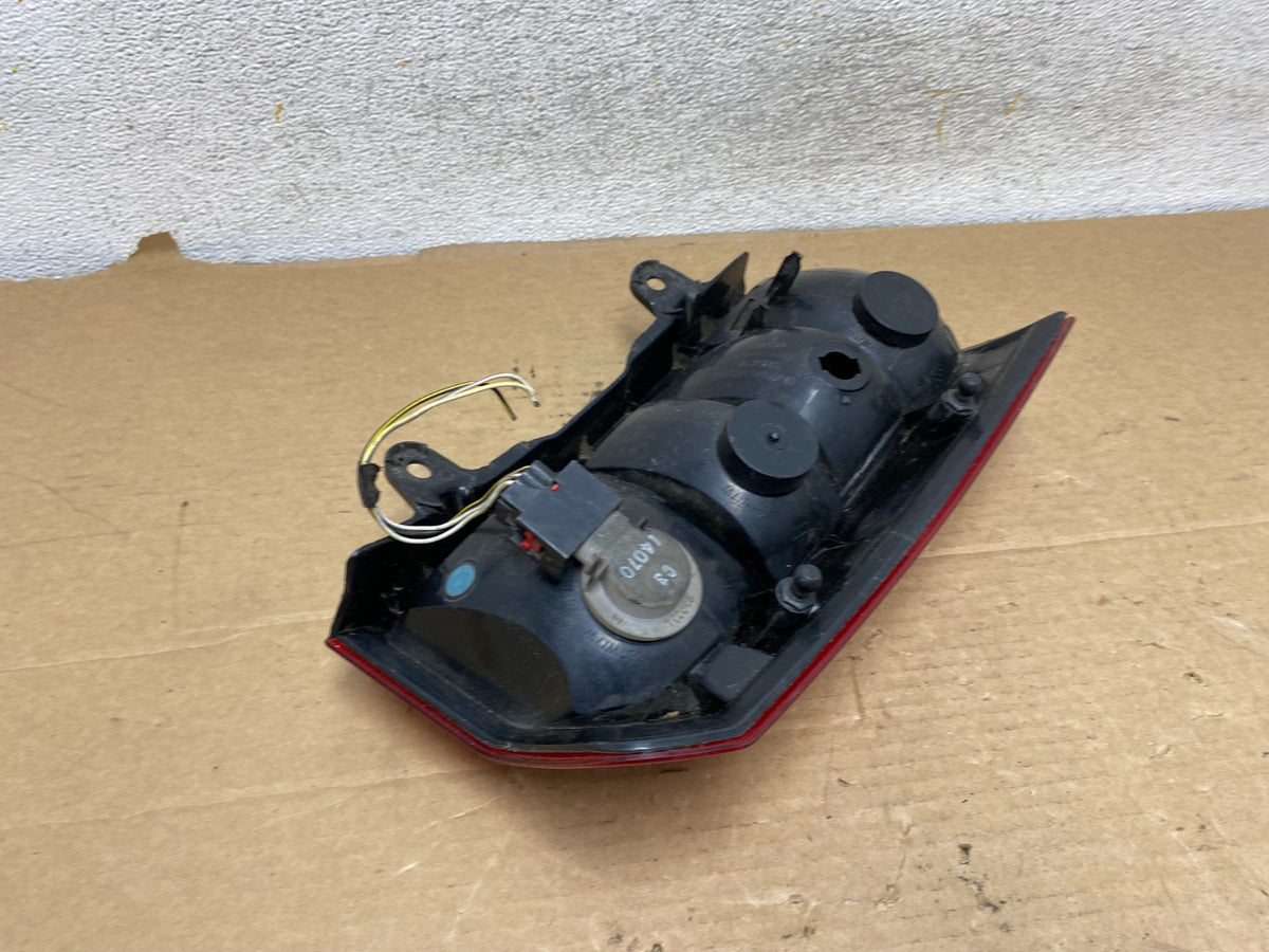 2008-2016 Jeep Patriot Right Passenger Rh Side Tail Light AH7987 LK5