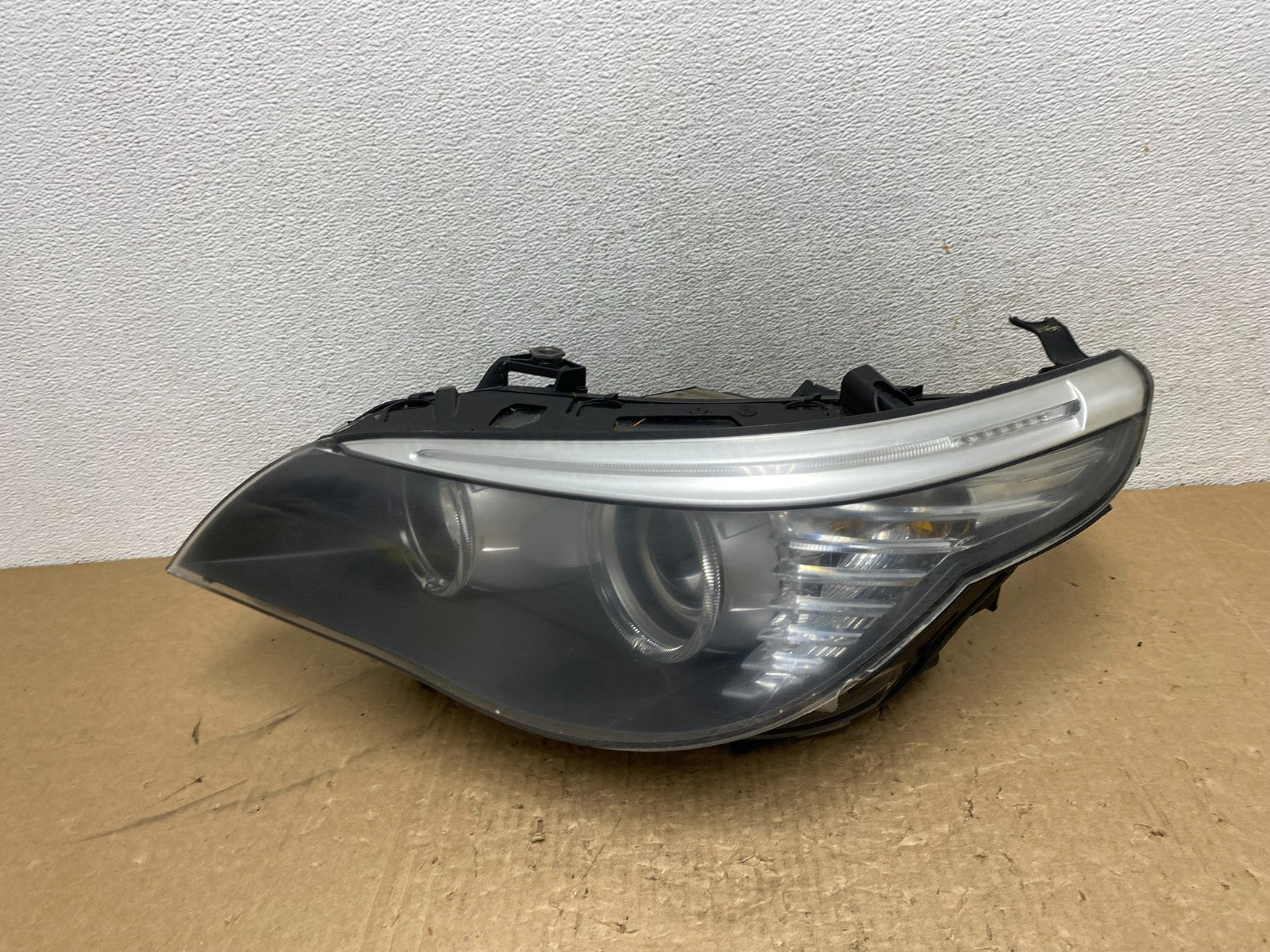 2008 - 2010 Bmw 5 Series 535I 550 Left Driver LH Headlight Halogen AG1177 DW0