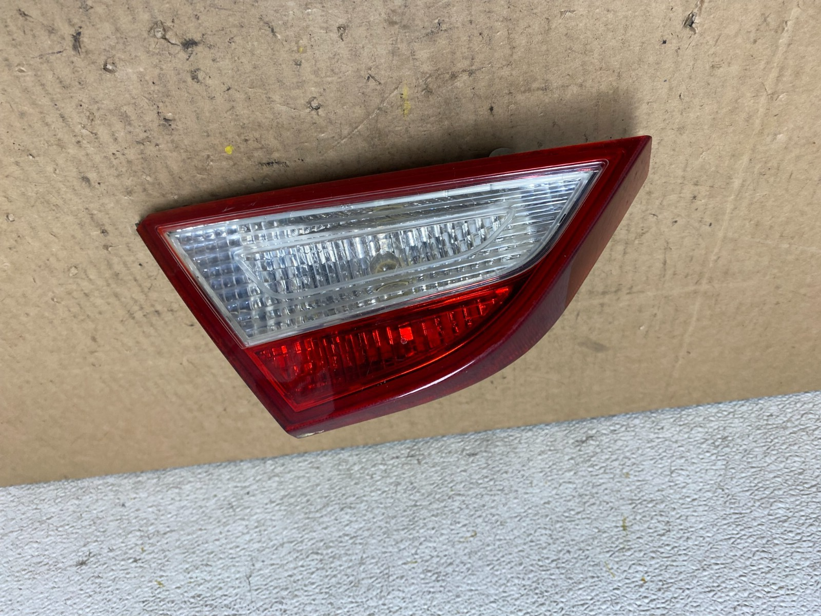 2011 2012 2013 2014 Hyundai Sonata Left Driver Inner Tail Light Oem L8357 DW0