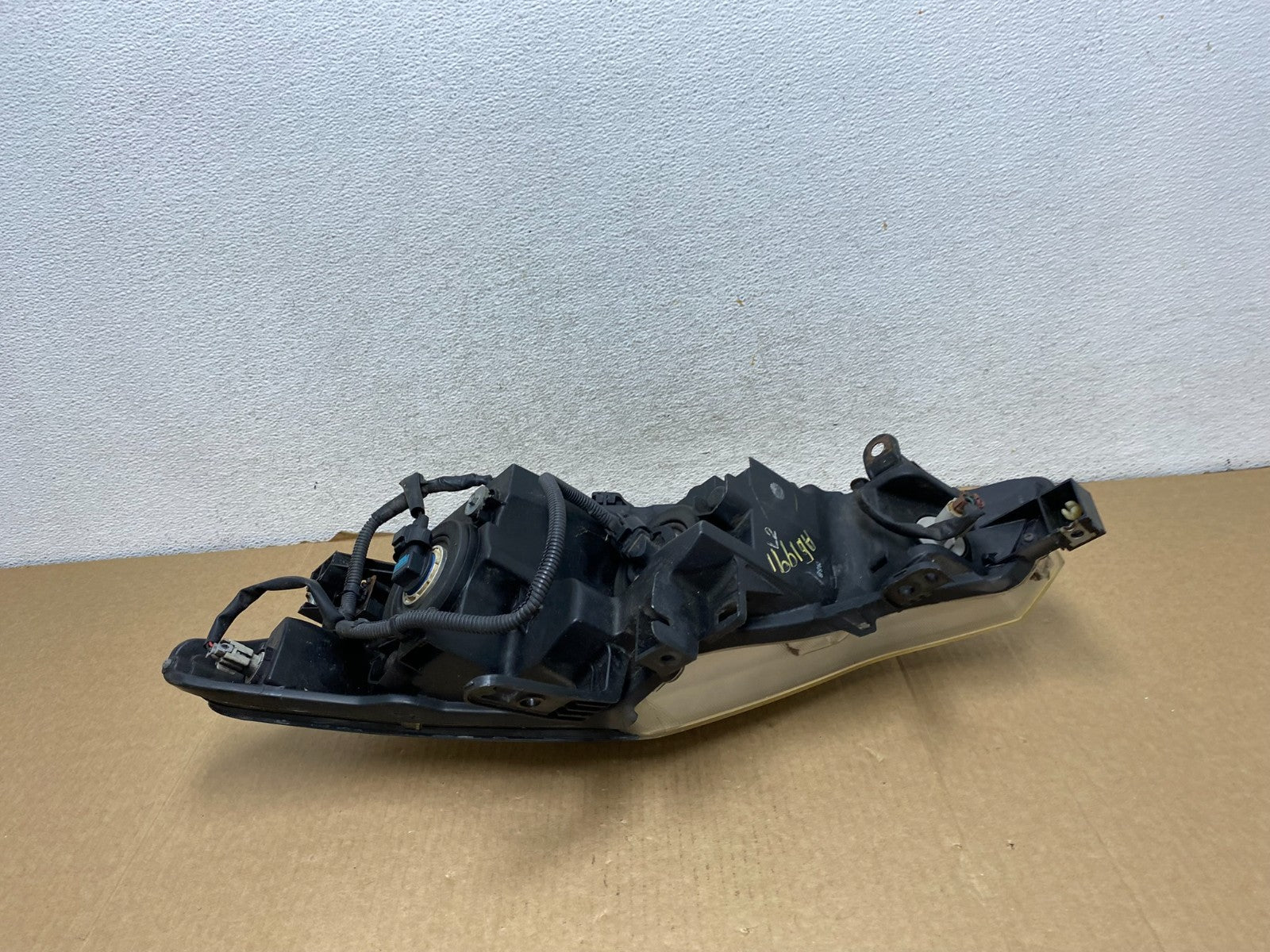 2011 to 2014 Nissan Murano Headlight Right Passenger Rh Halogen AG1991 DW6