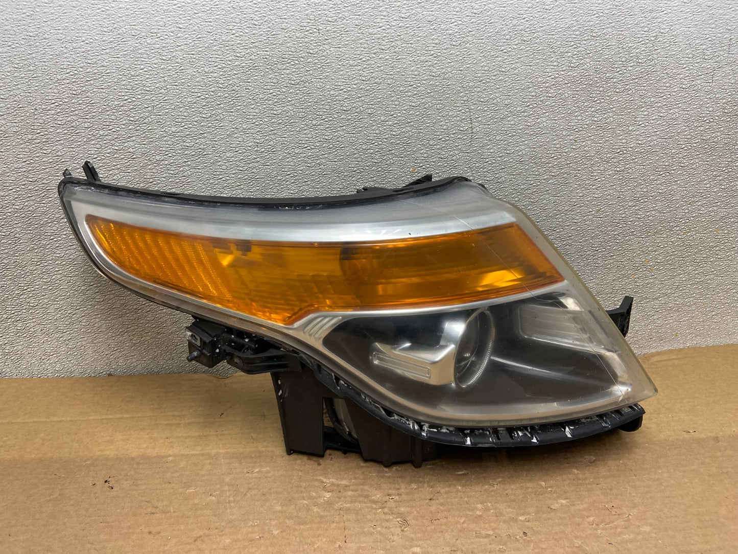 2011 to 2015 Ford Explorer Right Passenger Halogen Headlight TYC AB5189 DW0
