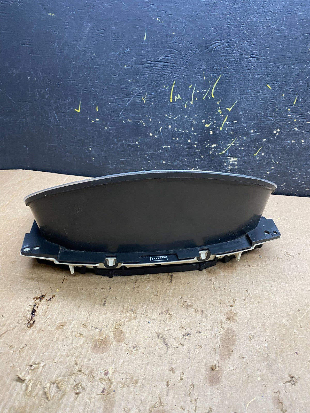 2004 to 2007 Chevrolet Express Speedometer Cluster Gauge OEM  z4550 DG5