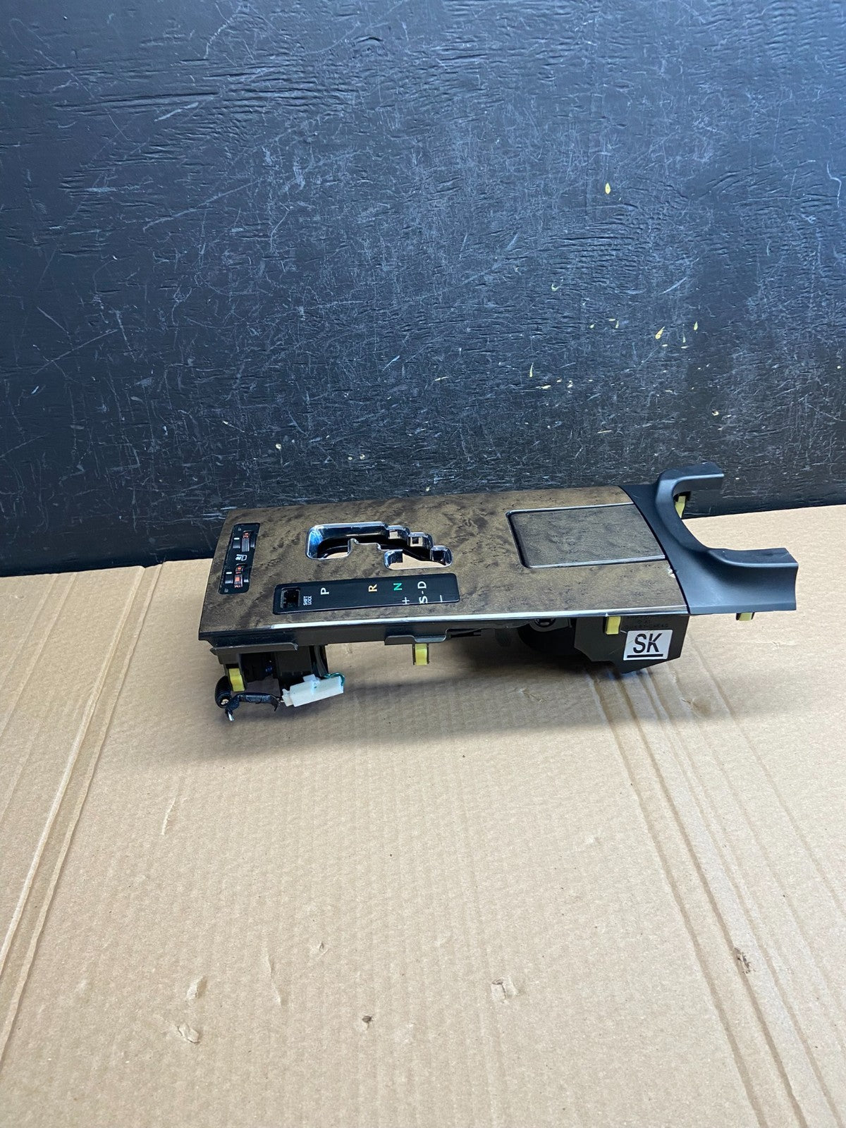 2006 - 2009 Lexus IS250 Center Console Gear Shifter Trim Bezel AF6109 DG1