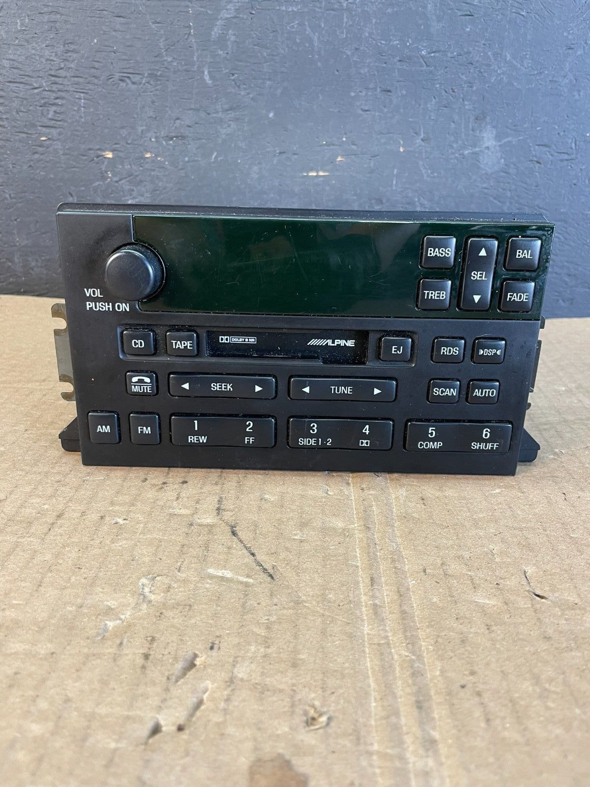 1999-2002 Lincoln Continental Factory Cassette Player Radio OEM ac4884 DG0