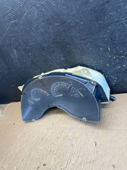 1994 Pontiac Grand Prix Dash Speedometer Cluster Gauge T5869 DG1