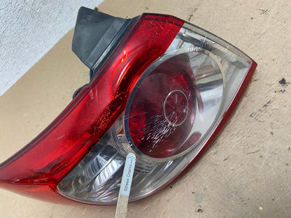 2010 to 2012 Hyundai Santa Fe Left Driver Side LH Tail Light AF4738 LK4