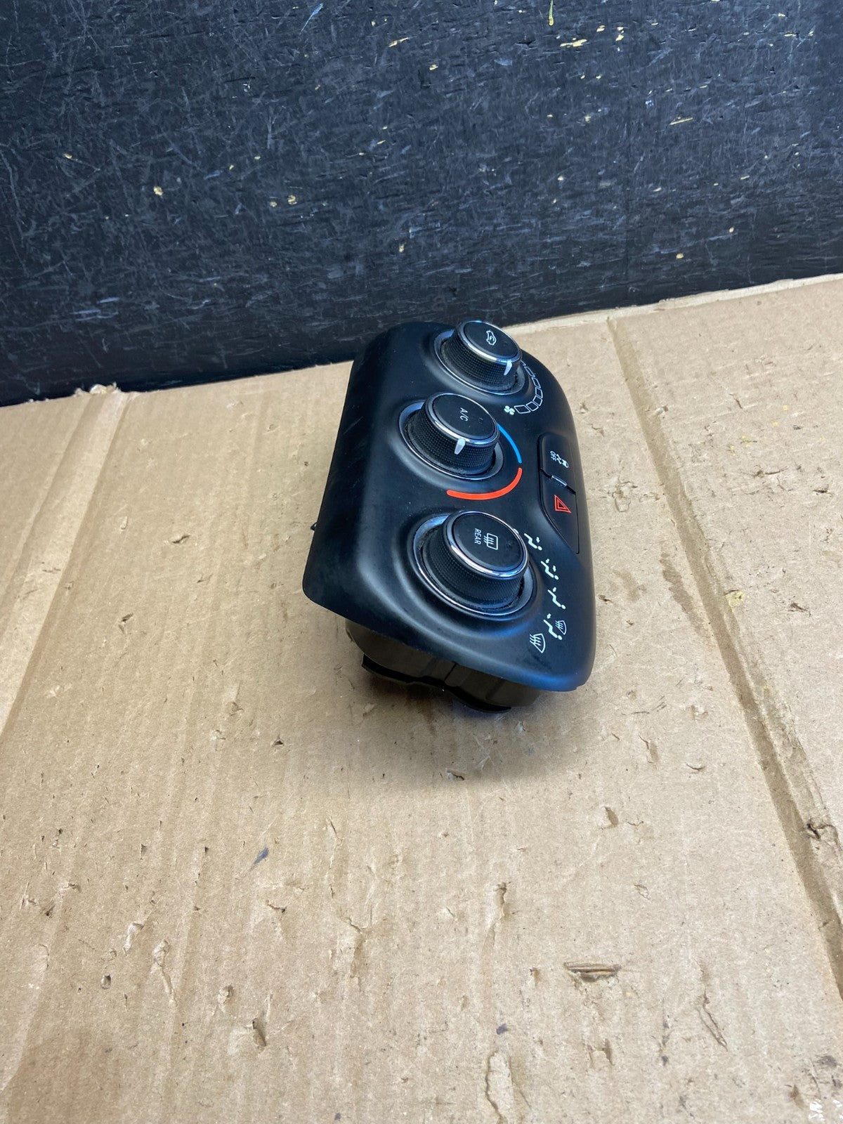 2013 to 2016 Dodge Dart AC Heater Temperature Climate Control AI2784 DG2