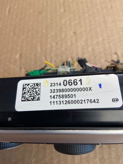 2013 - 2016 GMC Acadia A/C Heater Climate Control Radio Panel Bezel OE AF6171 DG5