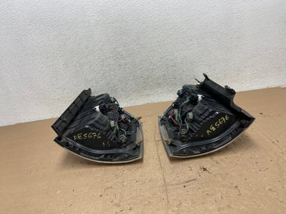 2000 to 2003 Mitsubishi Pajero Left+Right Driver Side Tail Lights AG5676 LK9