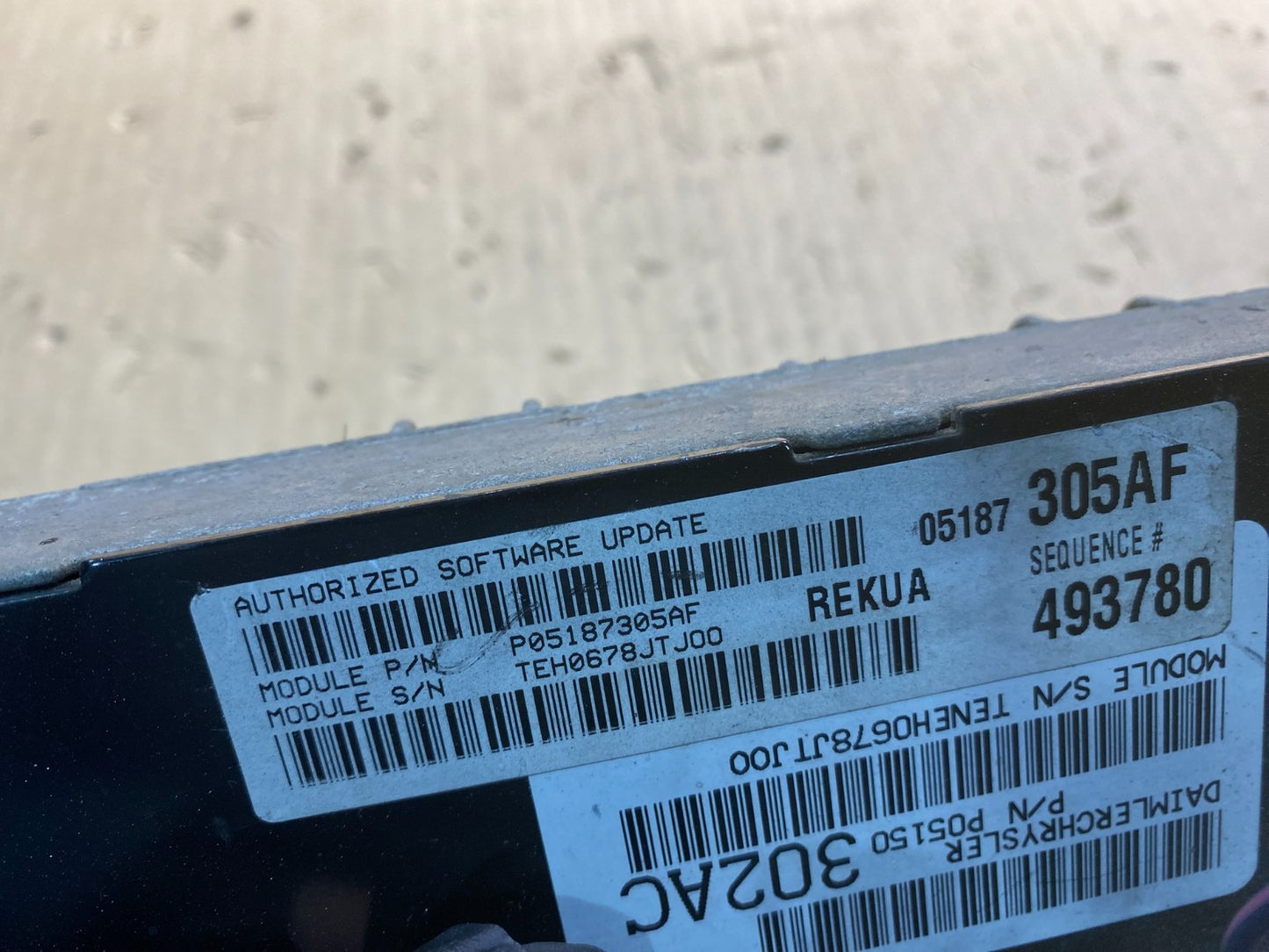 2008 Jeep Grand Cherokee Commander 3.7L Engine Computer ECU p05187305af AC0727DG2