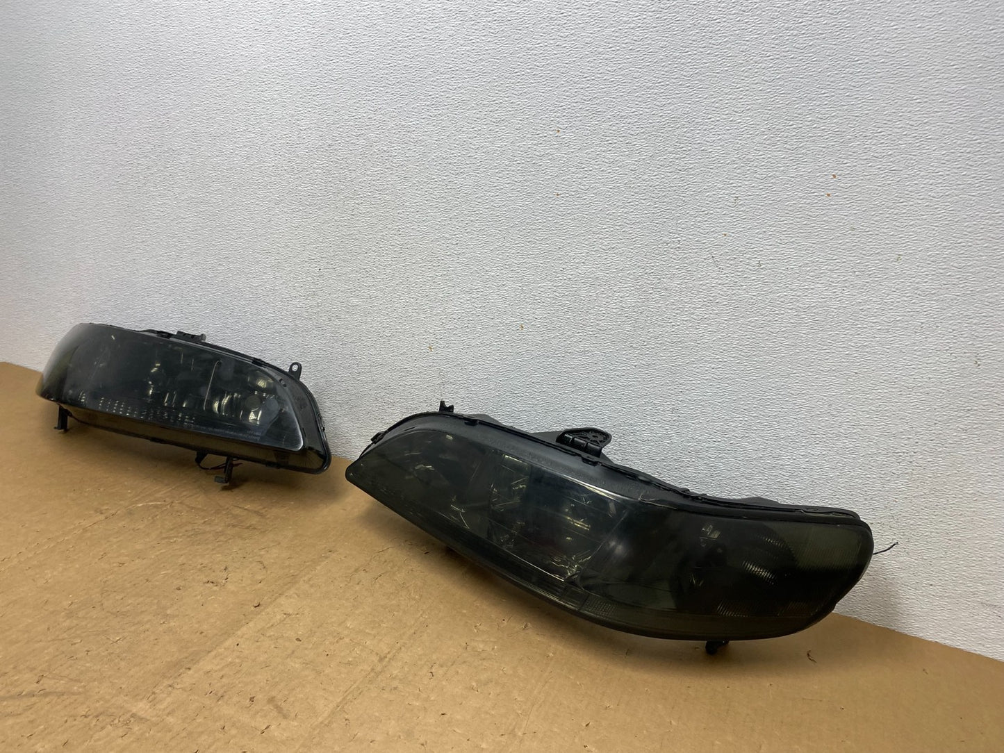 1998 to 2002 Honda Accord Black Left+Right Set Side Black Headlights AD1378 DG1