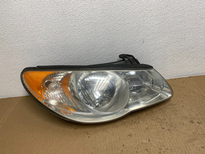 2007 2008 2009 2010 Hyundai Elantra Right Passenger Side Headlight AB6677 DW0