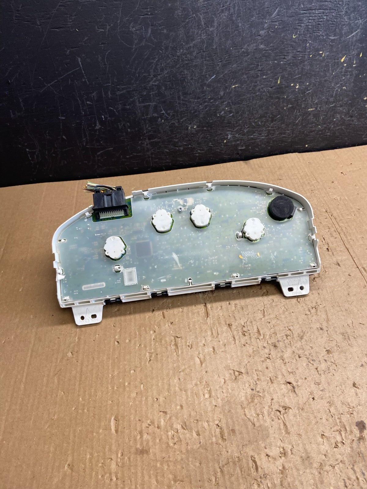2011 Ford F1ex Speedometer Cluster Gauge AE4304 DG5