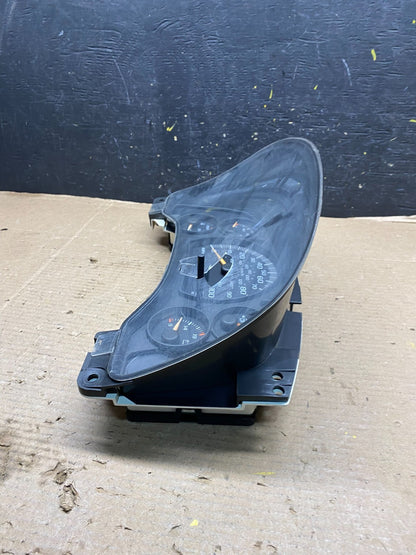 2004 to 2007 Chevrolet Express Speedometer Cluster Gauge R2910 DG3