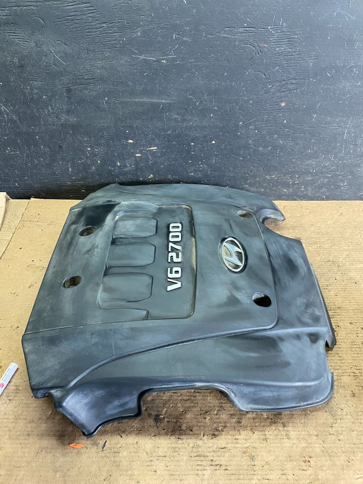 2005-2008 Hyundai Tucson 2.7L Engine Motor Cover 29240-37150 p0220 DG3