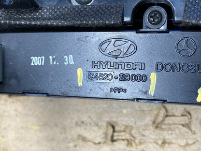 2007 to 2012 Hyundai Santa Fe Center Air Vent A/C Clock Bezel Trim OEM AB5678 DG5