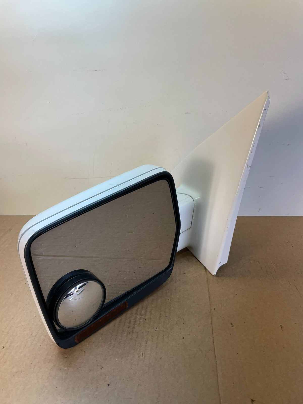 2004 to 2008 Ford F150 Left Driver LH Side View Door Mirror AH6234 DW2