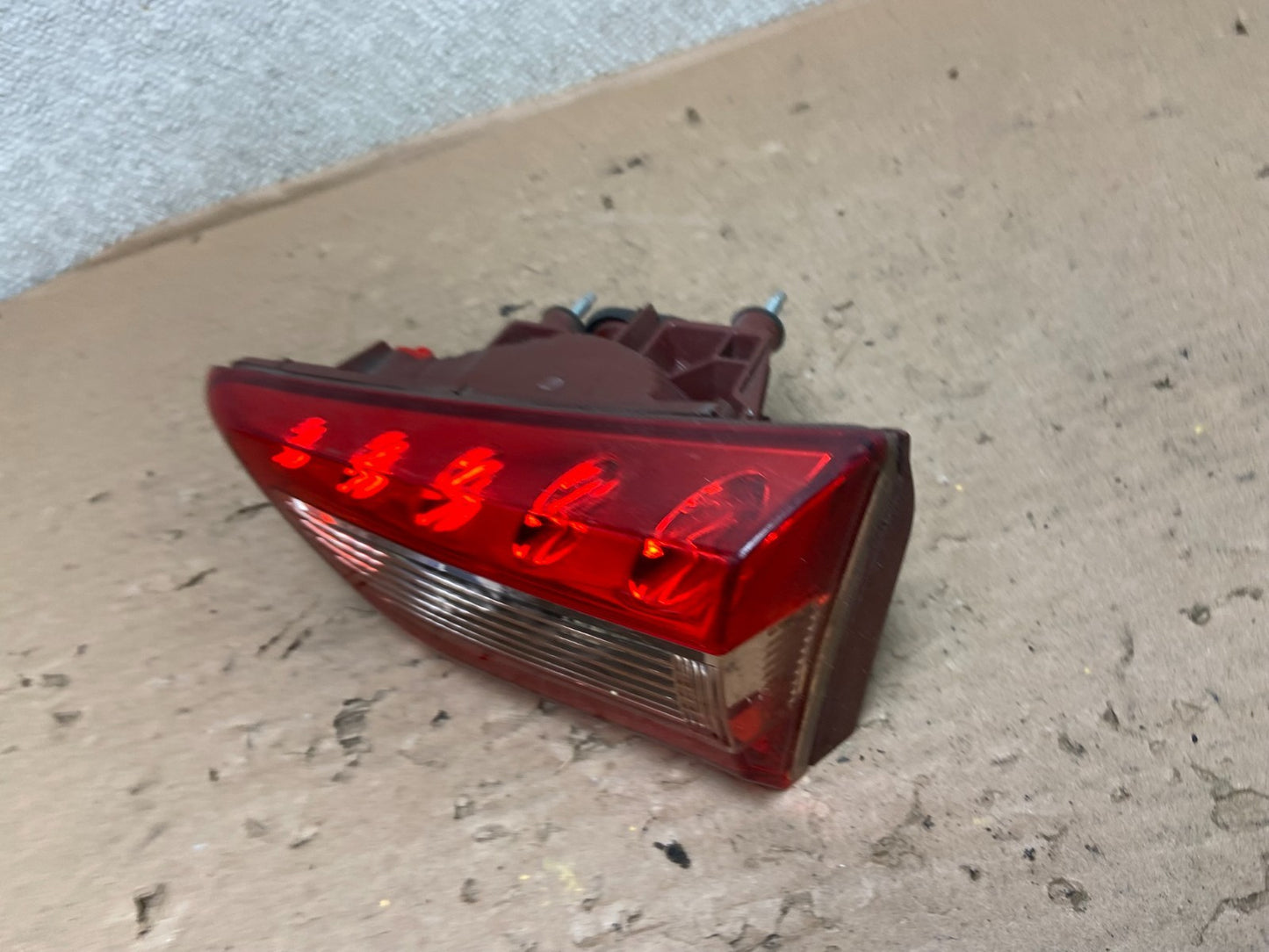 2009-2017 Infiniti FX35 FX50 QX70 Right Passenger Inner Tail Light Oem AB0880 LK1