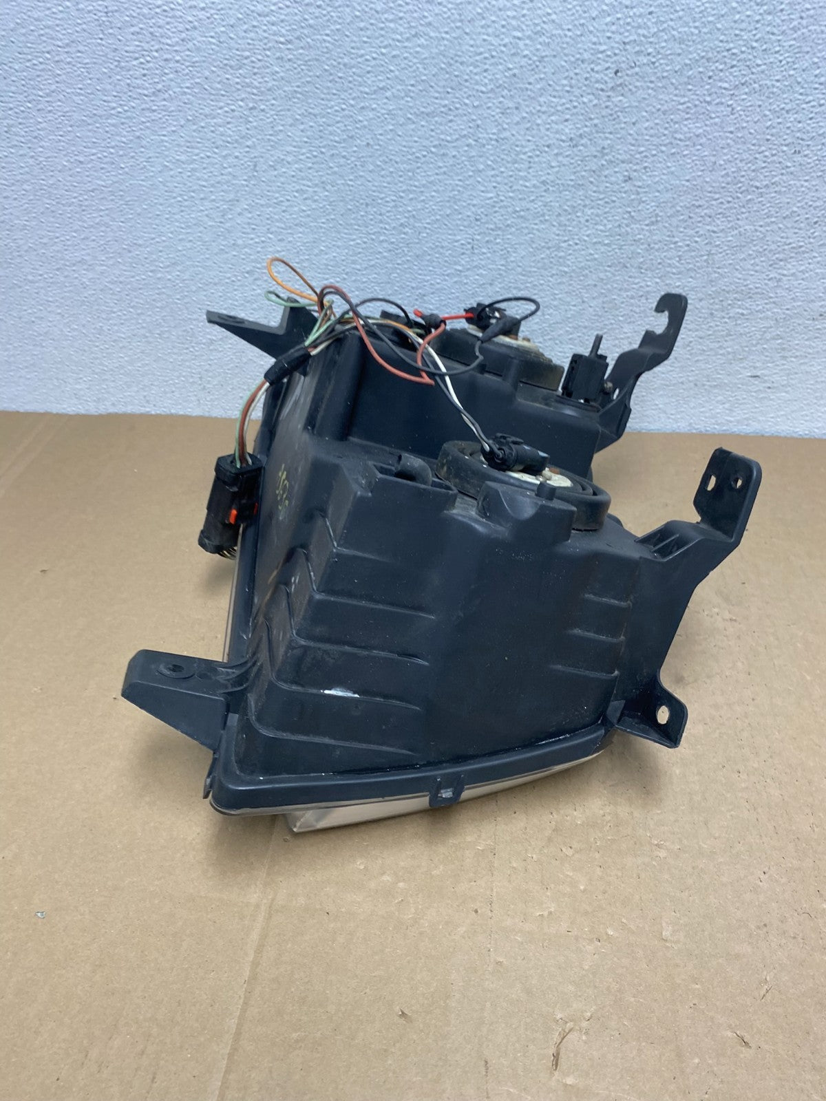 2008-2010 Jeep Grand Cherokee Left LH Driver Side Halogen Headlight AC5630 DW5