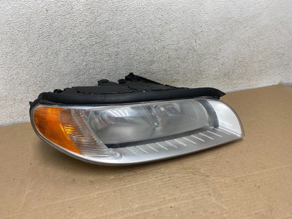 2008 to 2013 Volvo XC70 V70 S80 Right Passenger Side Halogen Headlight AH9382 DW0