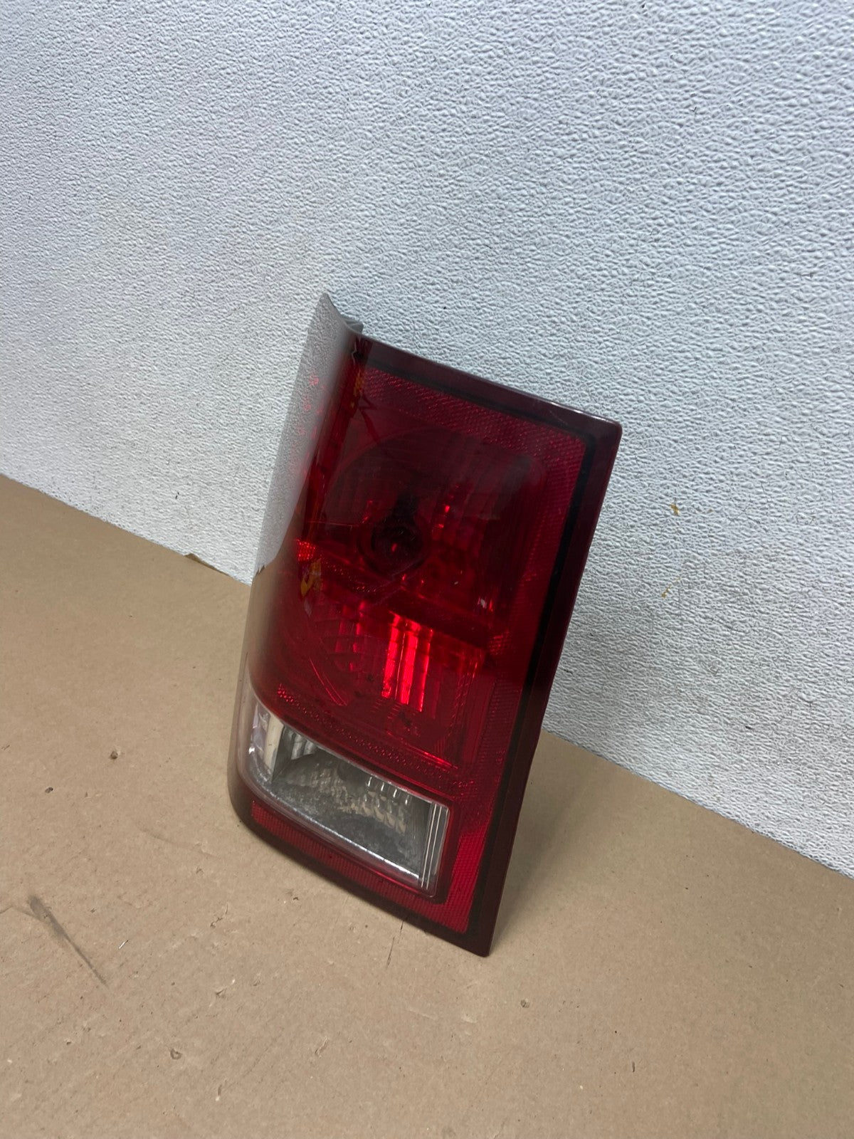 2007 to 2010 Jeep Grand Cherokee Left Driver Lh Tail Light AG3345 LK1