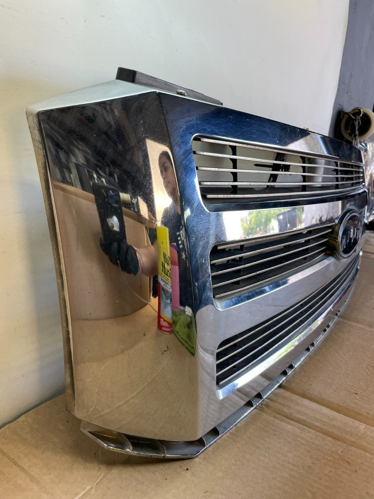 2007 to 2014 Ford Expedition Front Upper Chrome Grill Grille AG3111 DG2