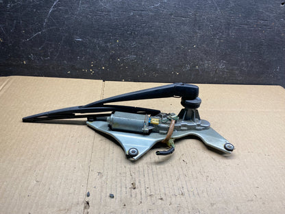 2003 to 2011 Honda Element Rear Windshield Washer Wiper Motor v6540 DG2