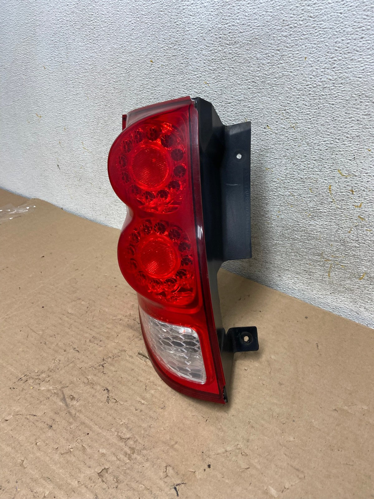2011 to 2018 Dodge Grand Caravan Left Driver Tail Light Led AI0881 LK1