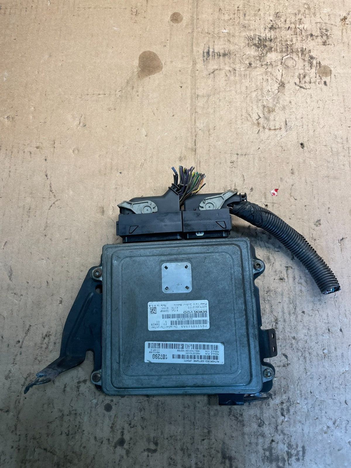2009 Dodge Avenger Sebring 2.4L Engine Computer ECM ECU p05187404ac T2731 DG0