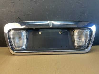1998 to 2002 Lincoln Navigator Finish Panel Rear Reverse Light AC97120