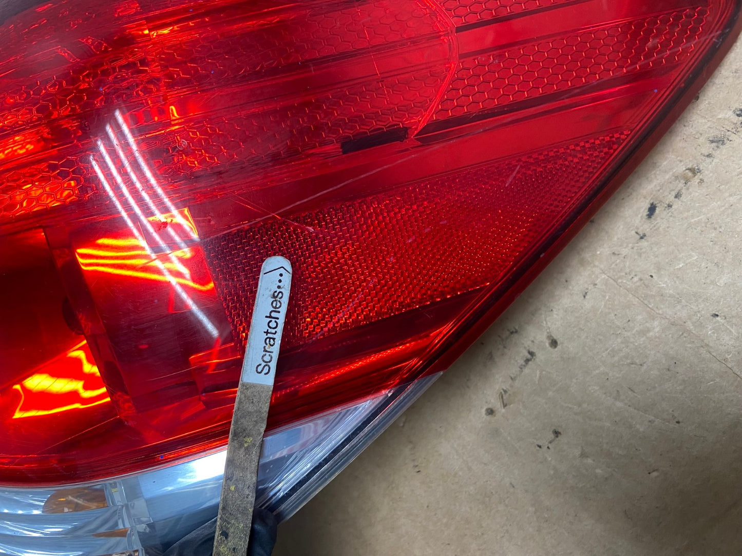 2010-2014 Subaru Outback Wagon Right Passenger Rh Side Tail Light AD4807 LK3