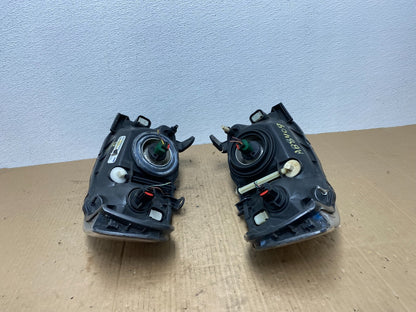 2004 - 2006 Nissan Sentra Halogen Left+Right Headlights AB8409 DW9