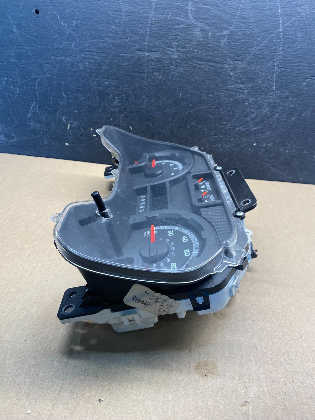 2010 Ford E150 E250 E350 VAN Gauge Speedometer Cluster AG3864 DG2