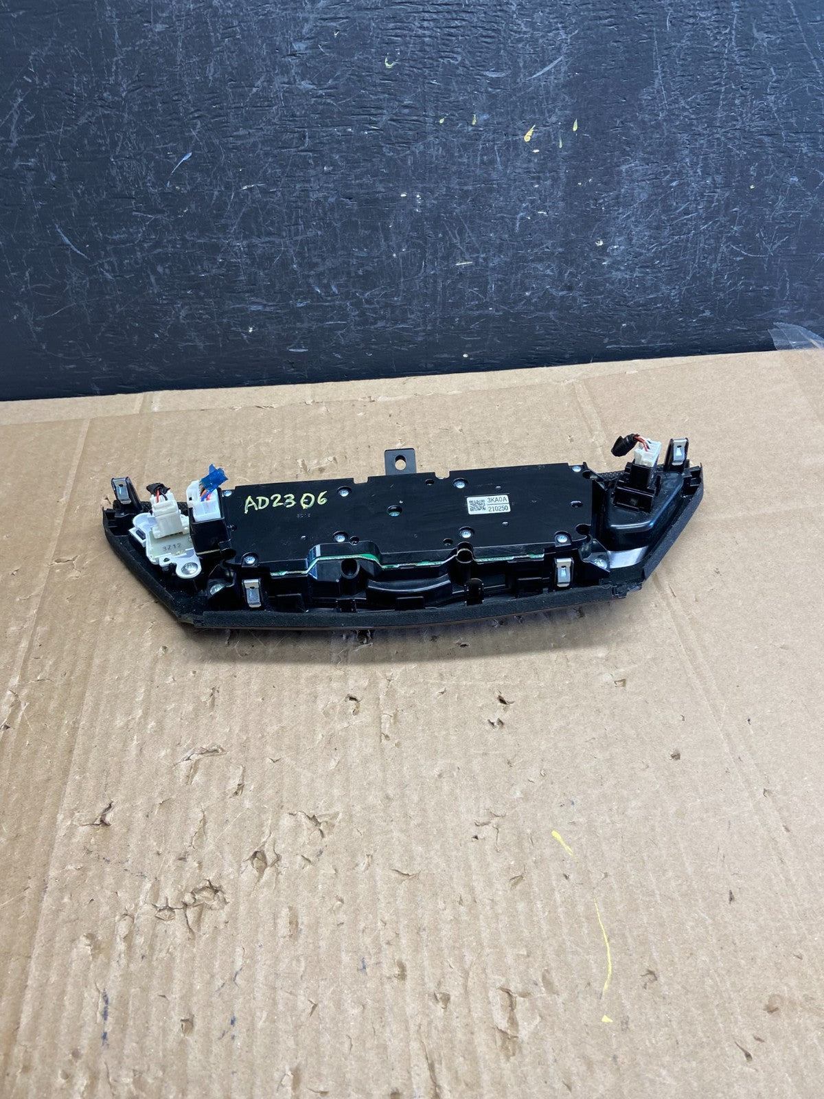 2013 to 2015 Nissan Pathfinder Information Display Control ad2306 DG3