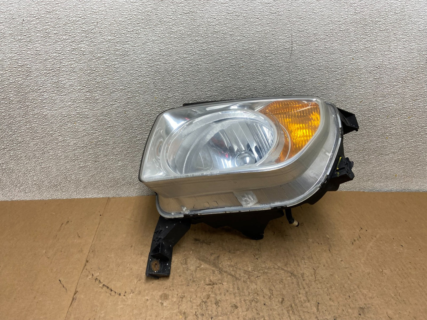 2003 to 2006 Honda Element Left Driver Lh Side Headlight Z9580 DW0