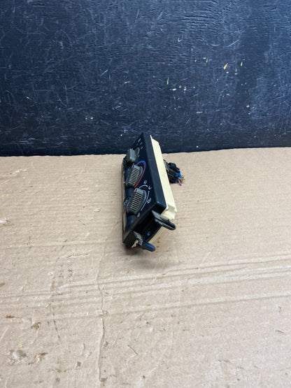 1999 to 2002 Chevrolet Silverado HVAC Heater Climate Control Module AF2031 DW2