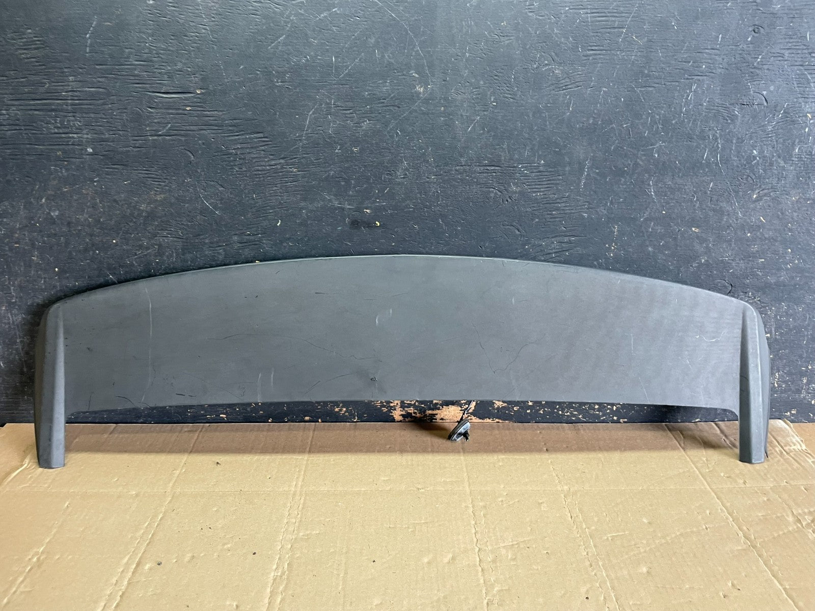 2007 to 2012 Dodge Caliber Rear Trunk Spoiler OEM aa8838 DG0