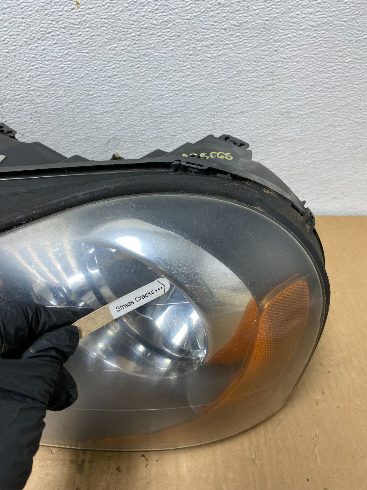 2003-2013 Volvo XC90 Left Driver LH Side Halogen Headlight AC8668 DW4