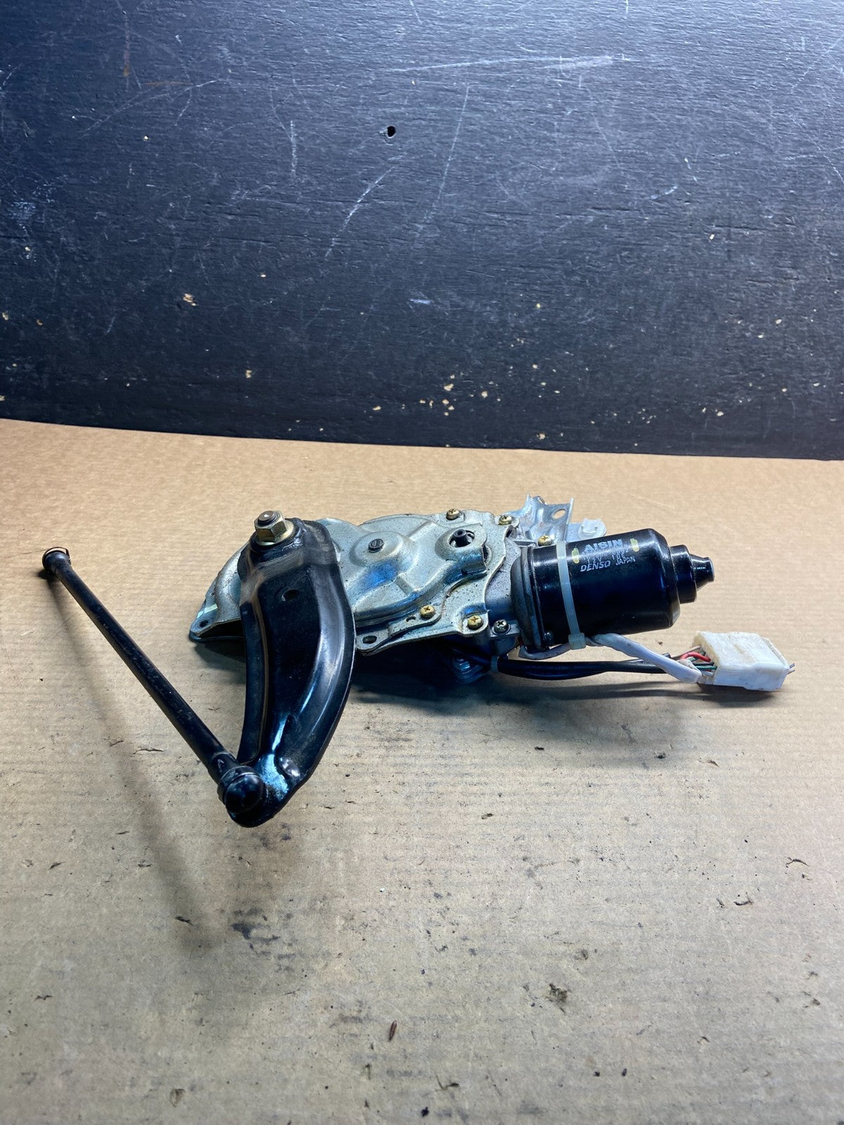2004 2010 Toyota Sienna Liftgate Motor Trunk Lift Actuator AA0668 DG1