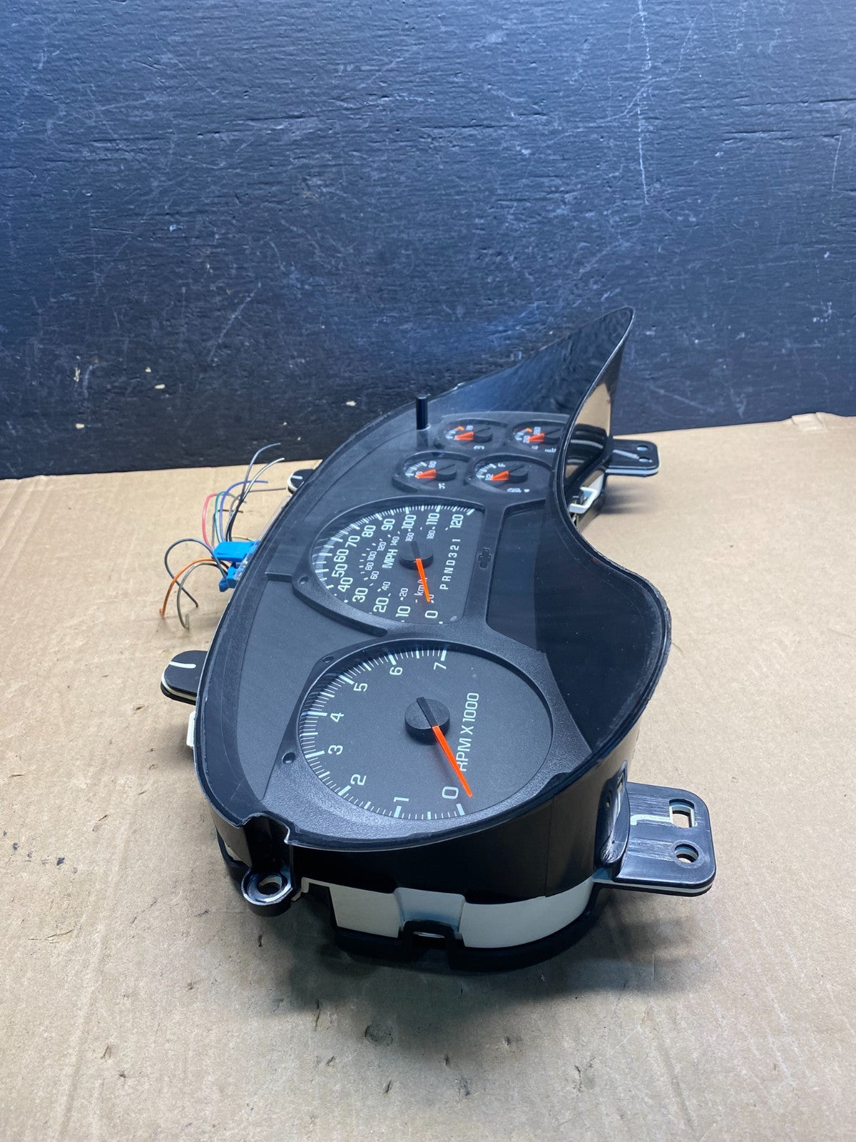 2006 to 2009 Chevrolet Trailblazer Speedometer Cluster Gauge AE7570 DG1
