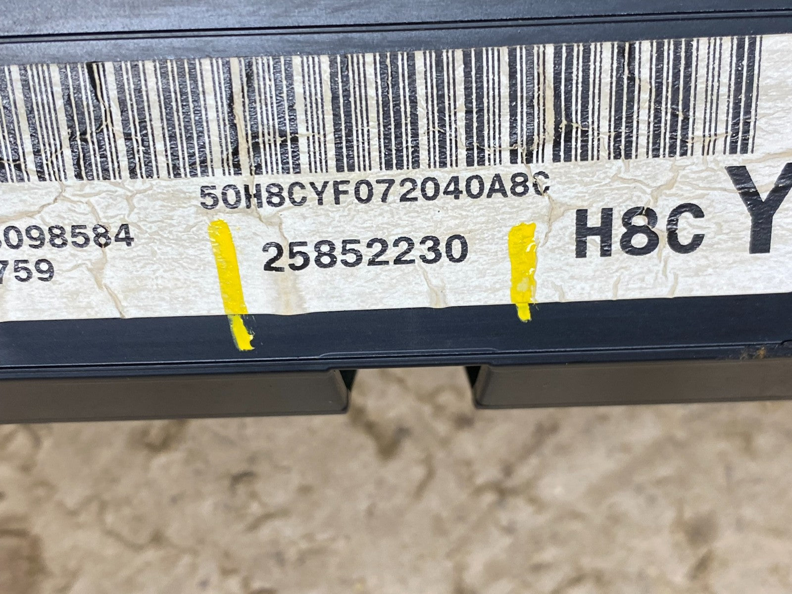 2008 to 2010 Chevrolet Express 1500 Speedometer Cluster Gauge u5518 DG7