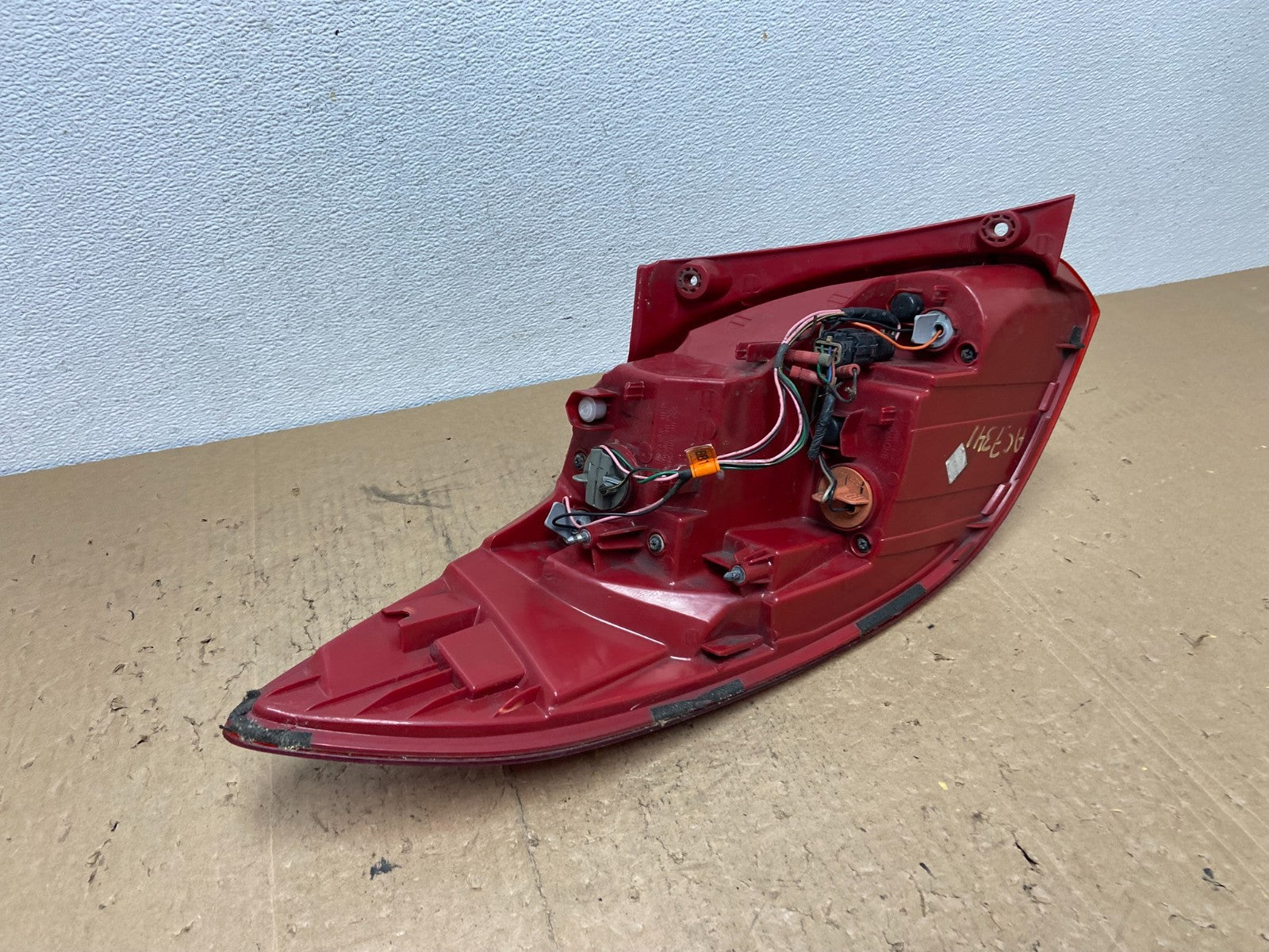 2012 2013 2014 Hyundai Veloster Right Passenger RH Tail light AC7341 DW6