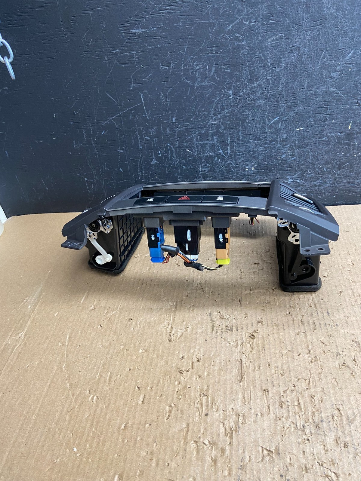 2007 to 2009 Hyundai Santa Fe Center Dashboard Radio Bezel Trim af1496 DG3