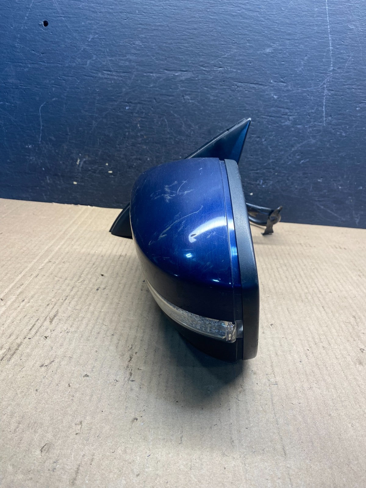 2011 to 2016 Volkswagen Jetta Sedan Left Driver View Door Mirror AE6354 DW10