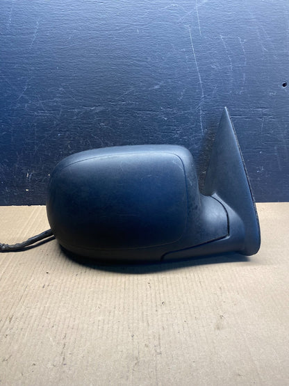 2003-2006 Chevrolet Tahoe Suburban Right Passenger Turn Door Mirror AE6341 DW0