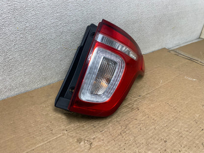 2011-2015 Ford Explorer Police Package Right Passenger Side Tail light Z2809 DW2