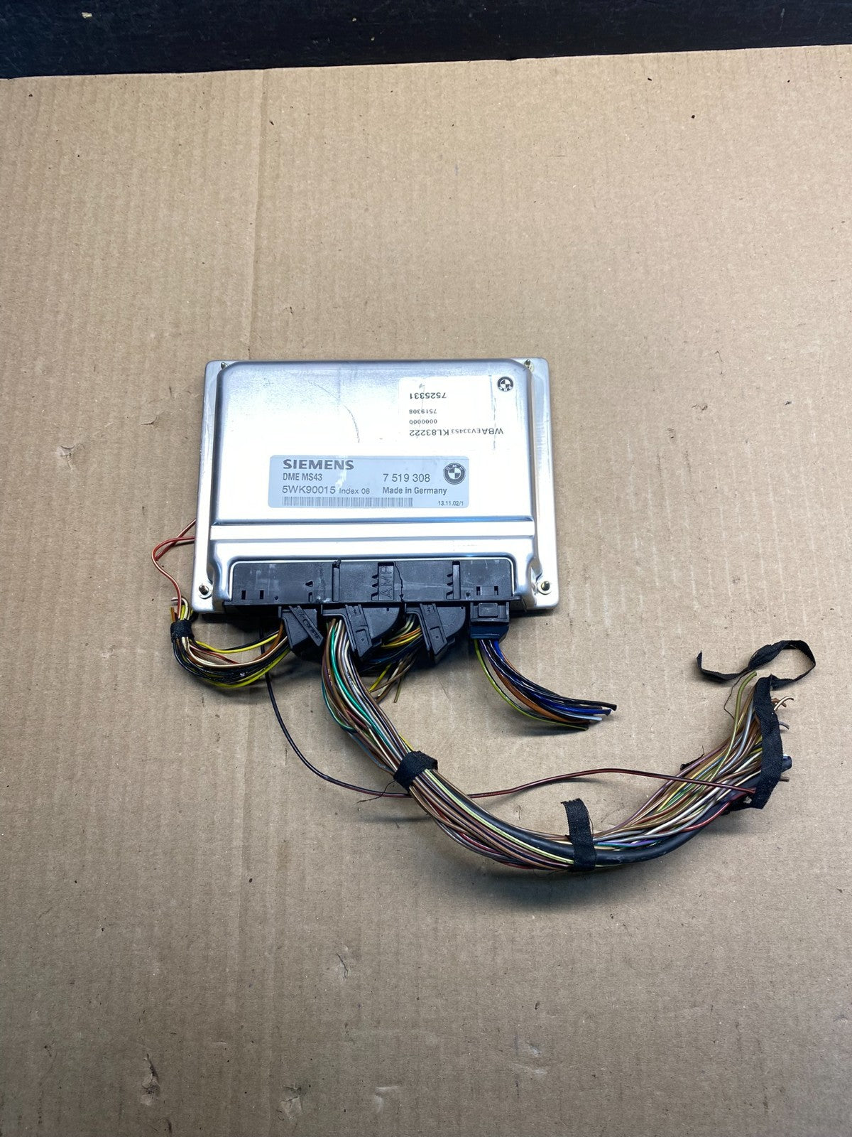 2003 to 2005 BMW X5 ECM ECU Engine Control Computer Module 7519308 AG9445 DW0